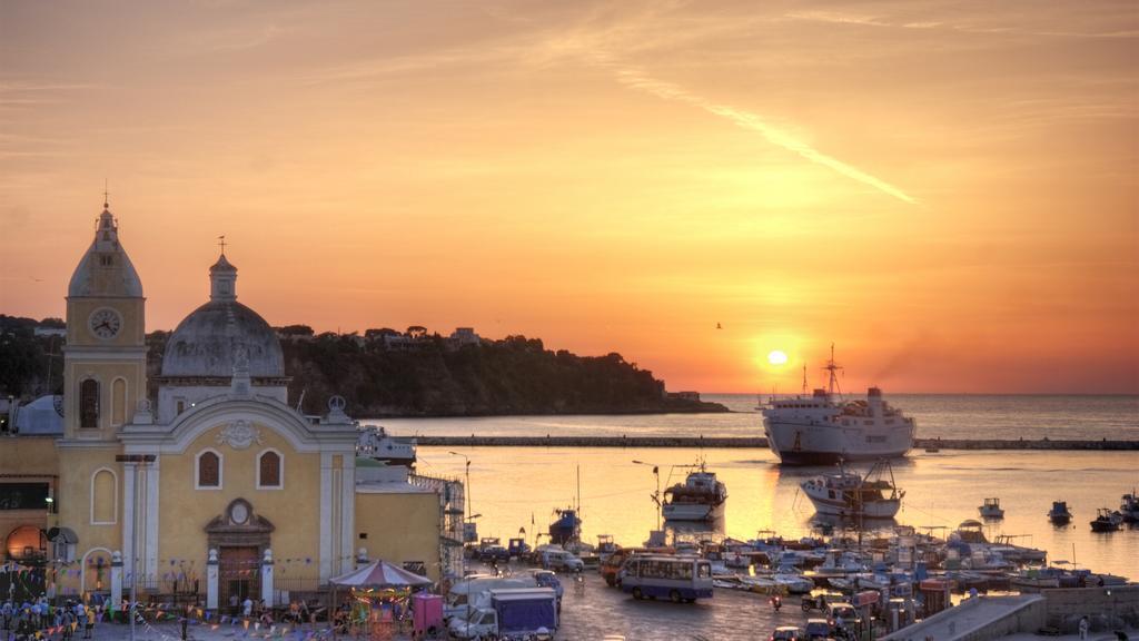 Albergo 'La Vigna' Procida Exterior foto
